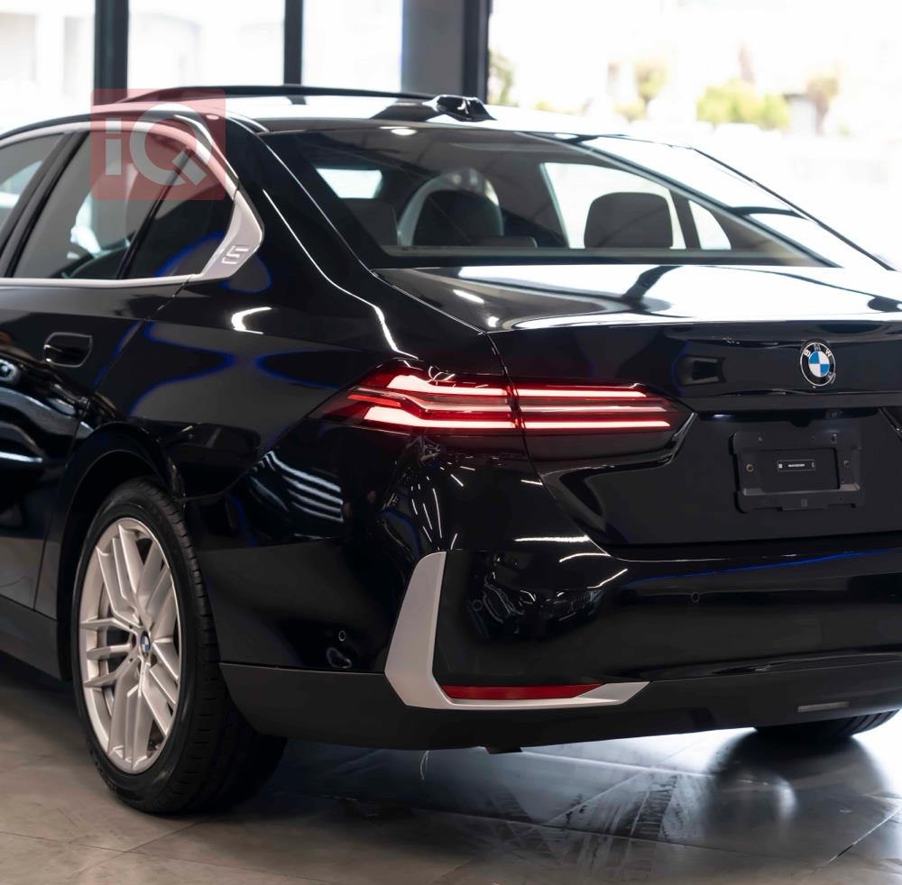 بي ام دبليو الفئة 5